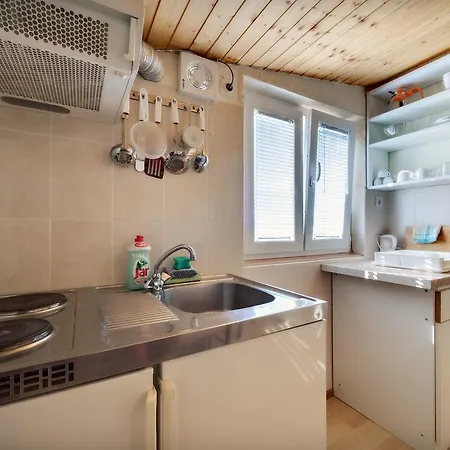 Luka Apartment
